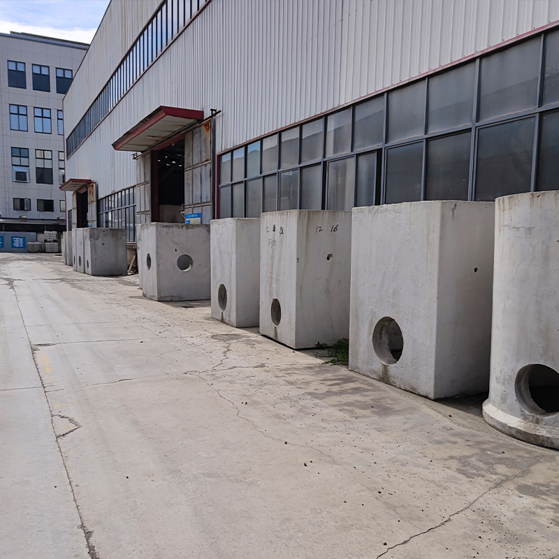 成品混凝土检查井