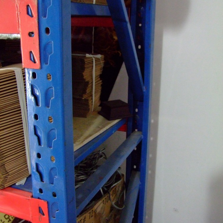 清远货架厂家定制,大容量灵活穿梭仓储无忧