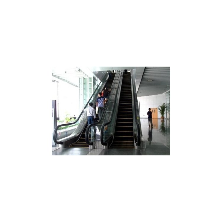 无锡废旧电梯回收拆除供应拆除回收 江阴废旧俩吨货梯拆除回收