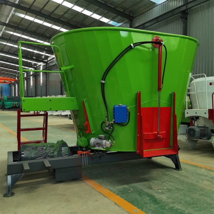 电子称重全日粮搅拌机 牛羊饲料tmr混料机