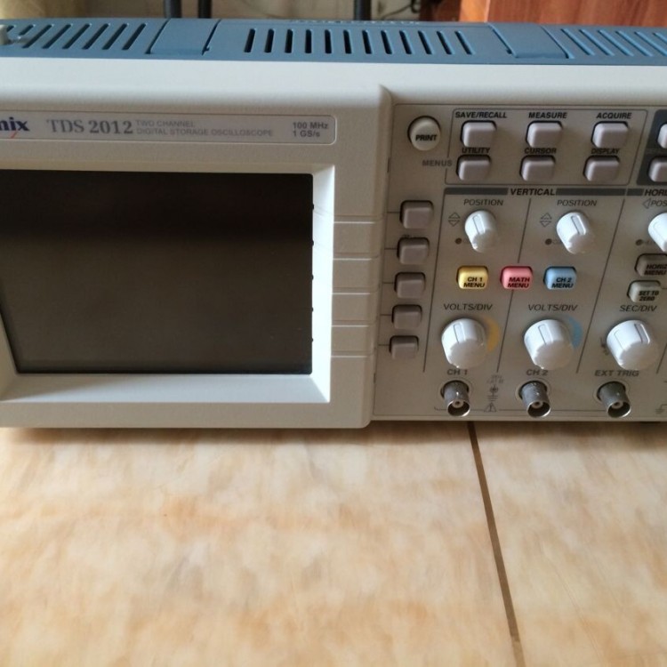 回收租售维修二手泰克TDS2012C数字示波器