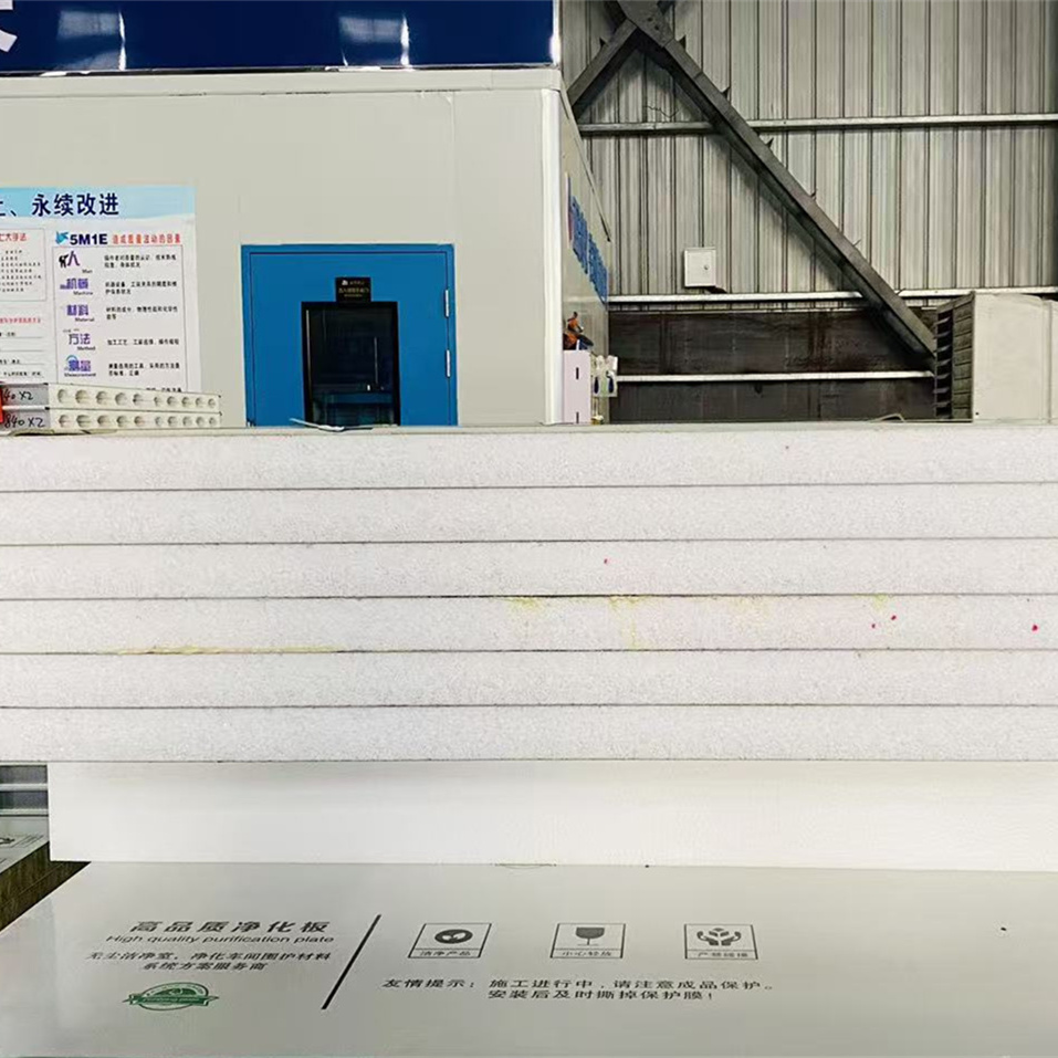 Mechanical foam purification panel