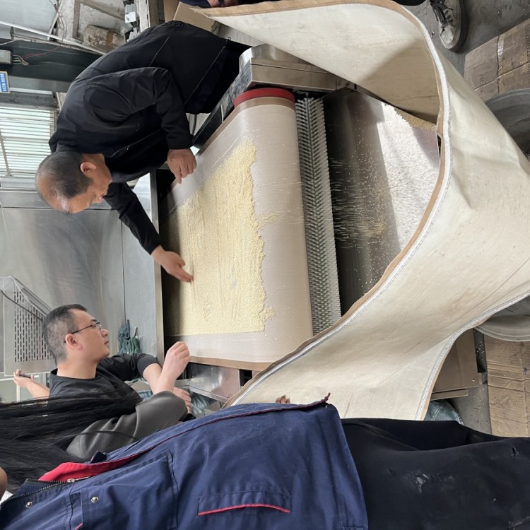 白芝麻微波烘焙机 咖啡豆烘焙设备 科尔微波厂家