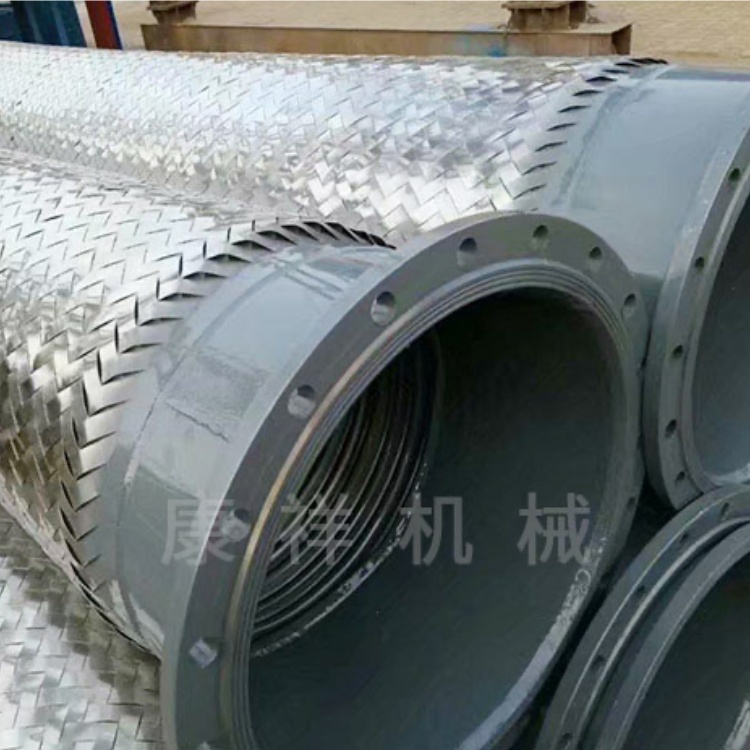 带编织式（大的口径及大的压力）