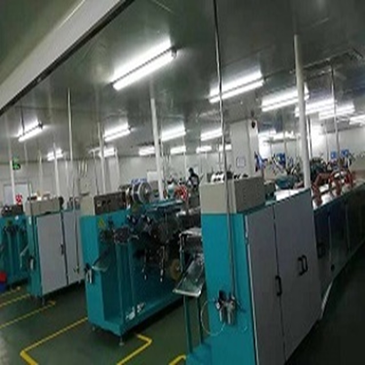 Iodine Povidone Swab Packaging Machine
