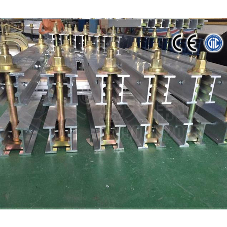 国产轻型纵向撕裂修补器