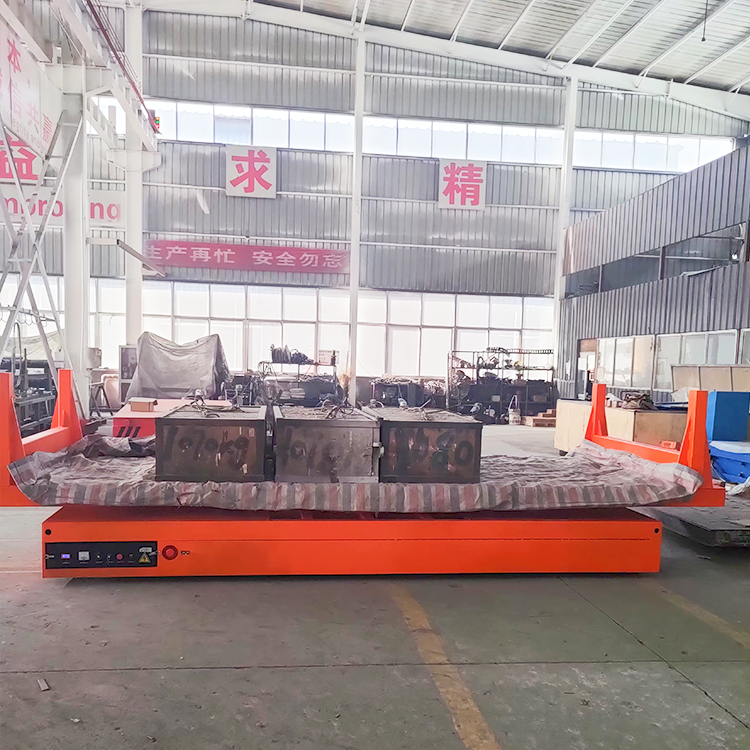 舵轮行走搬运车