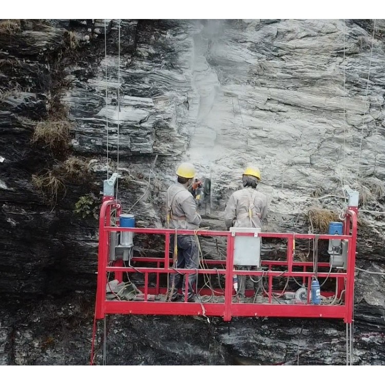 崖壁铭文山体巨字摩崖纪事山体刻字厂家定做