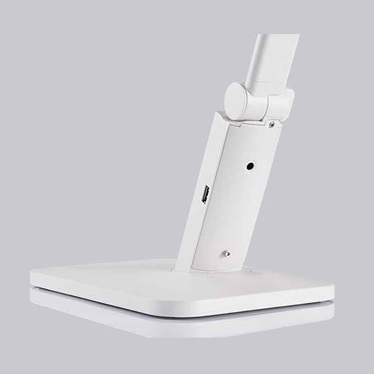 太阳光谱护眼台灯