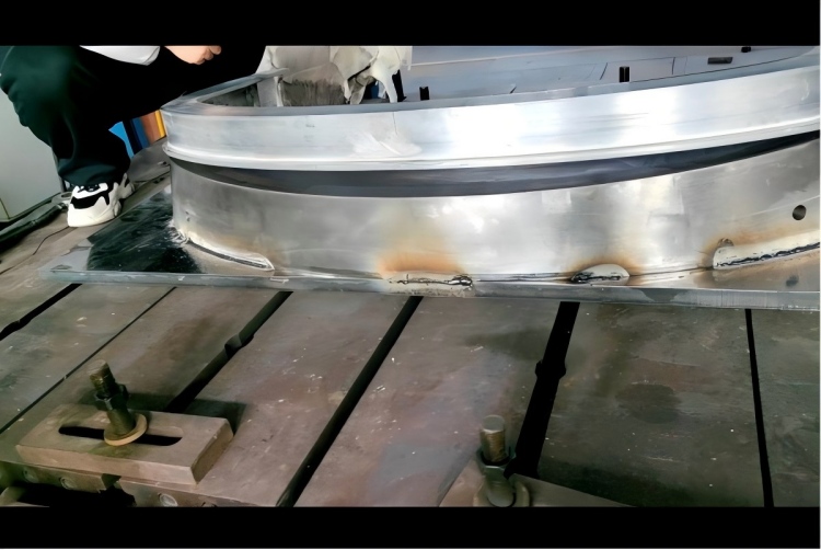 精密模具制造、工装技术