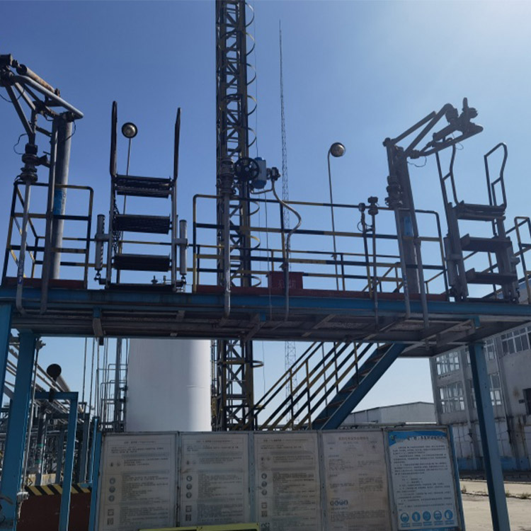 AL1412顶部钢衬鹤管