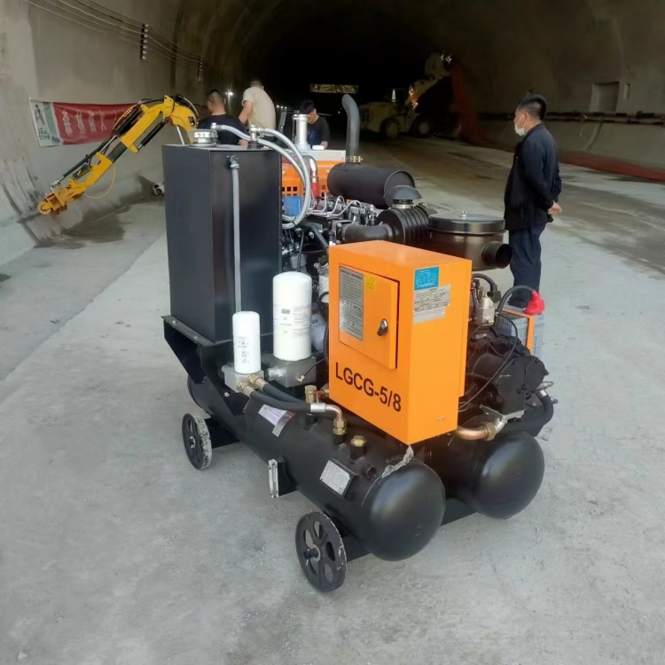 Hengquan Machinery offers track-type excavator scalping machines, available in pneumatic, electric, and diesel options.