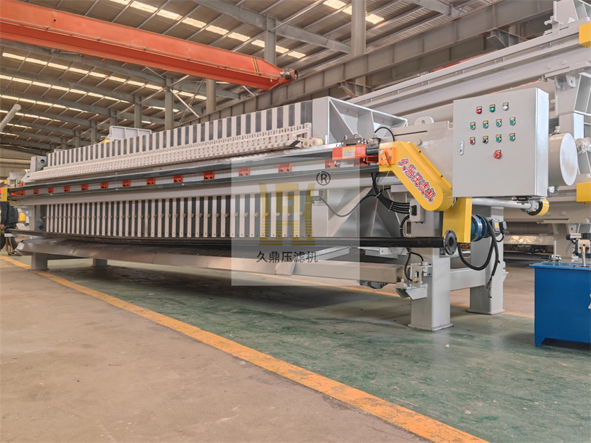 隔膜压榨压滤机