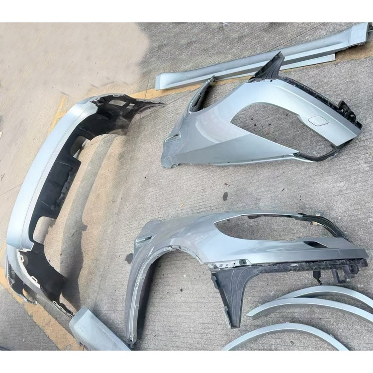 宝马X6M E71叶子板 轮眉 侧下裙 保险杠