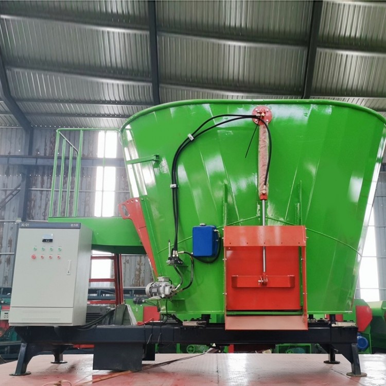 牛羊养殖tmr饲料搅拌机固定式全日粮制备机