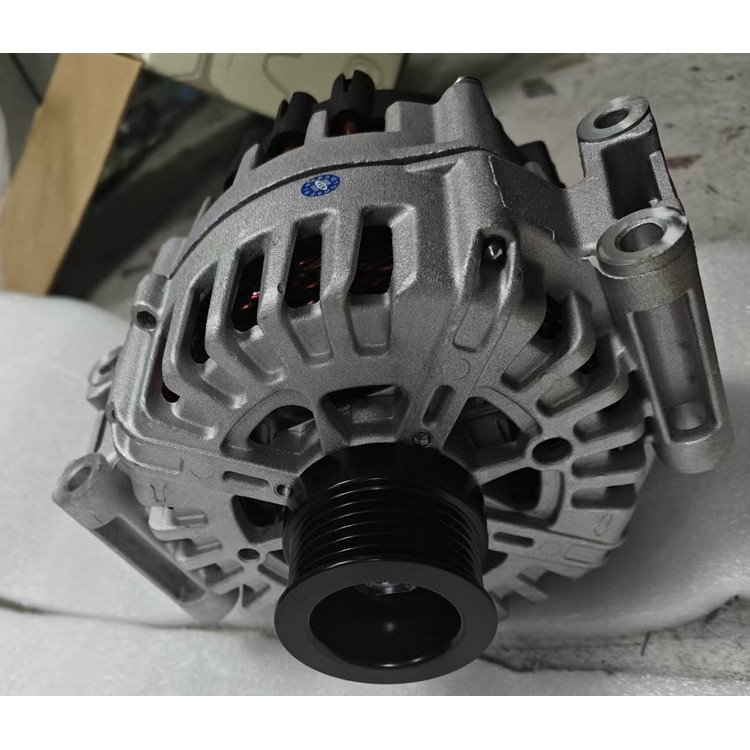 奔驰276发电机 喷油嘴 涨紧轮 皮带