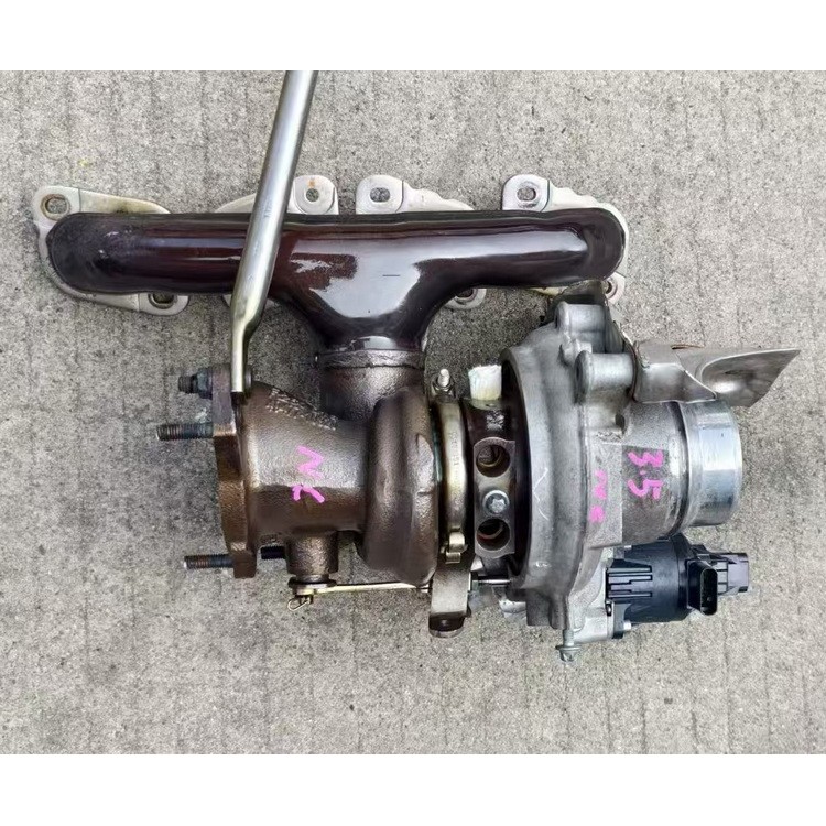 奔驰A35 AMG 2.0T 260高功率涡轮增压