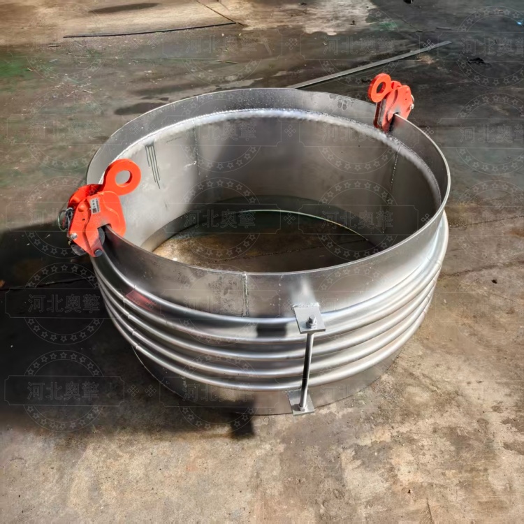 金属补偿器a：稳定管系，延长寿命