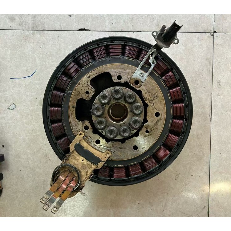 宝马F04油电混合线圈 发电机 空调泵