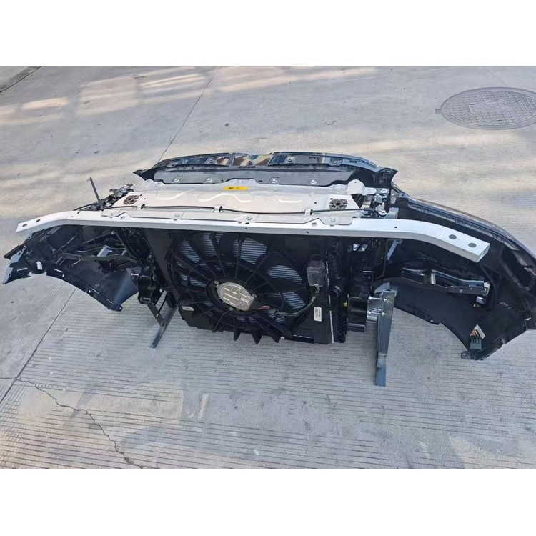 宝马IX3电子扇 水箱 冷凝器 水箱盖板