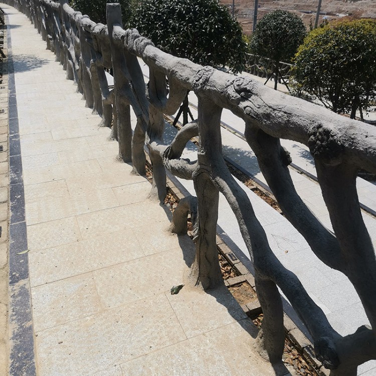 仿树藤护栏-水泥仿树栏杆
