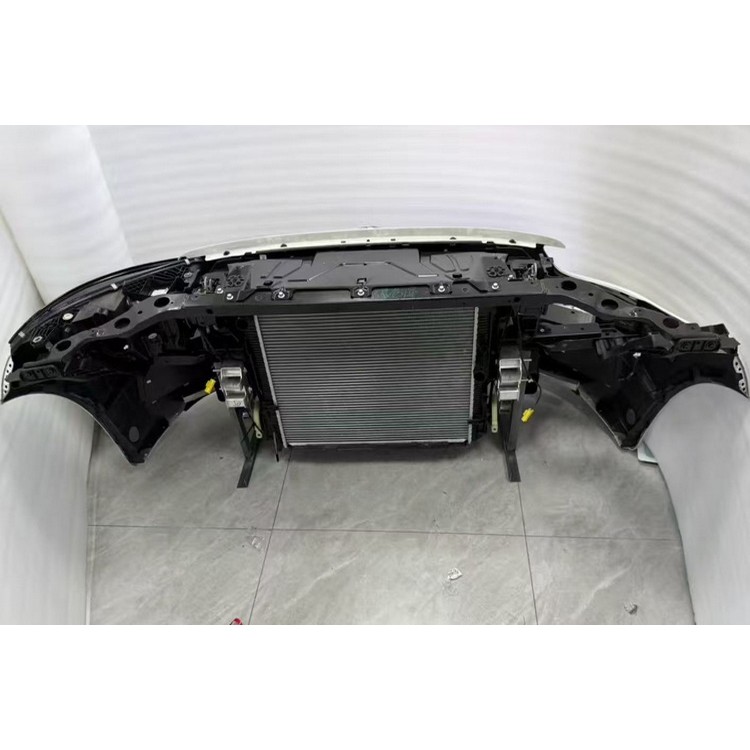 宝马z4 G29水箱 冷凝器 龙门架 下护板