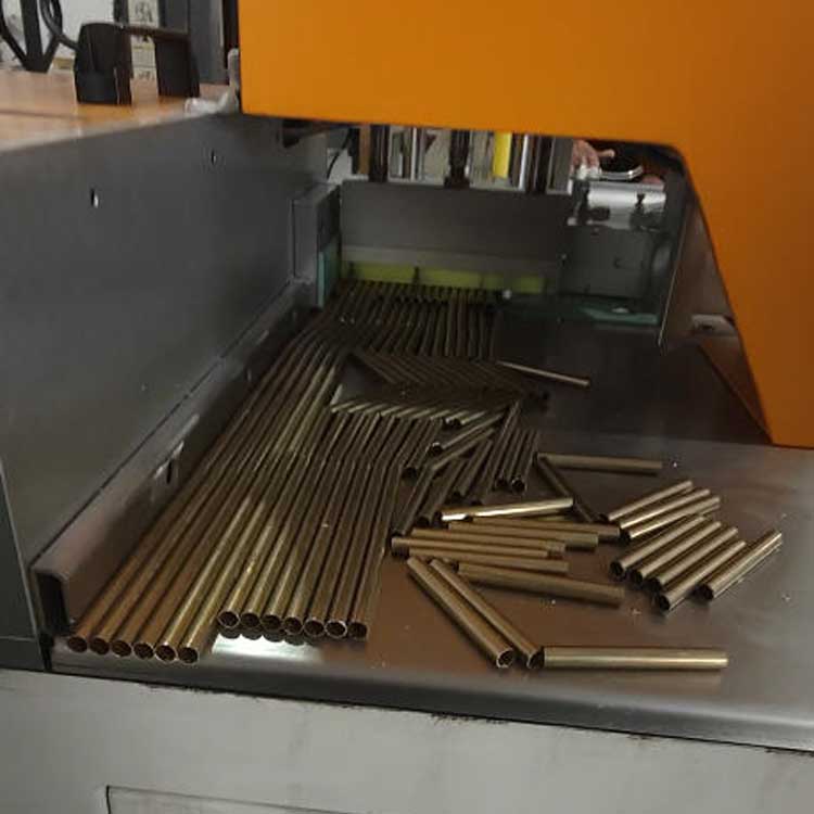 铜管切割机 一次切16支 配1.0mm超薄锯片