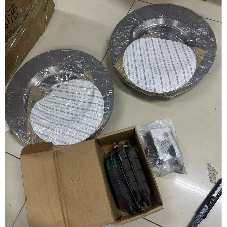 霸王龙前刹车盘 下摆臂 球头 方向机