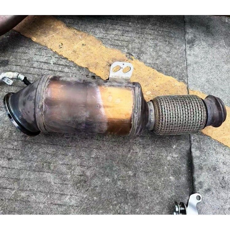 宝马M240i-G42 B58三元催化 氧传感器 起动机