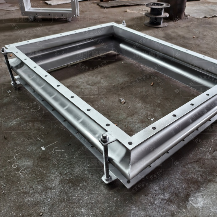 矩形方波金属补偿器a：安装步骤与轴线对中要求