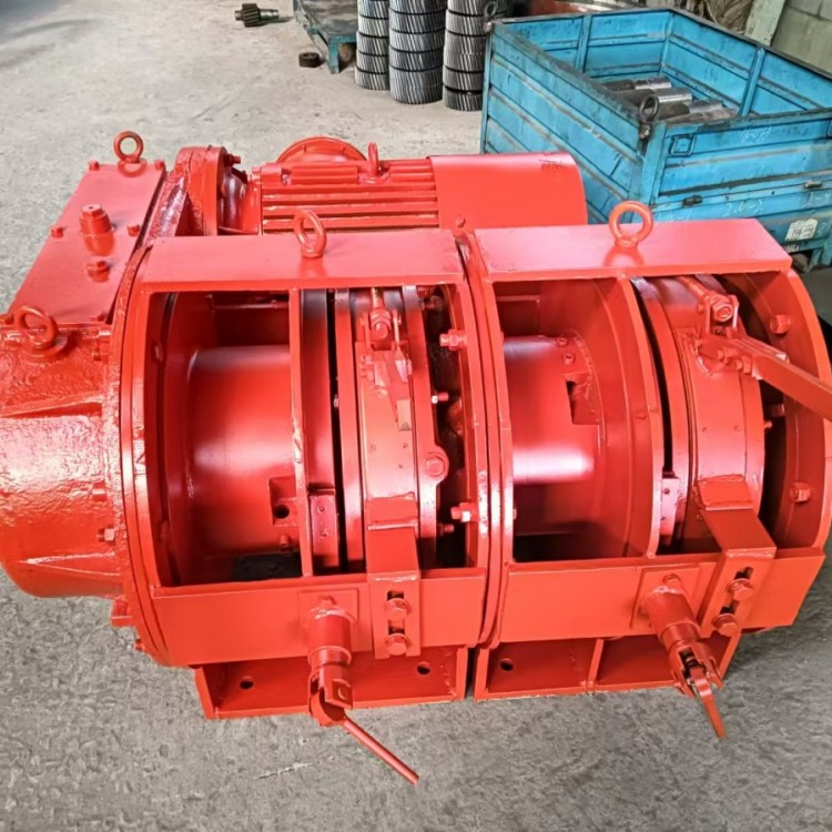 耙斗装岩机主机