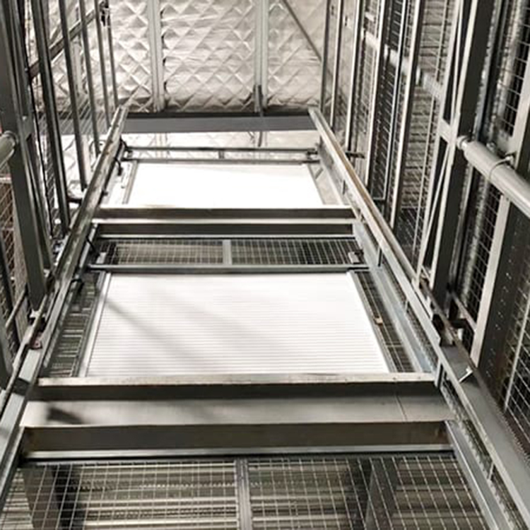 网片护栏升降平台