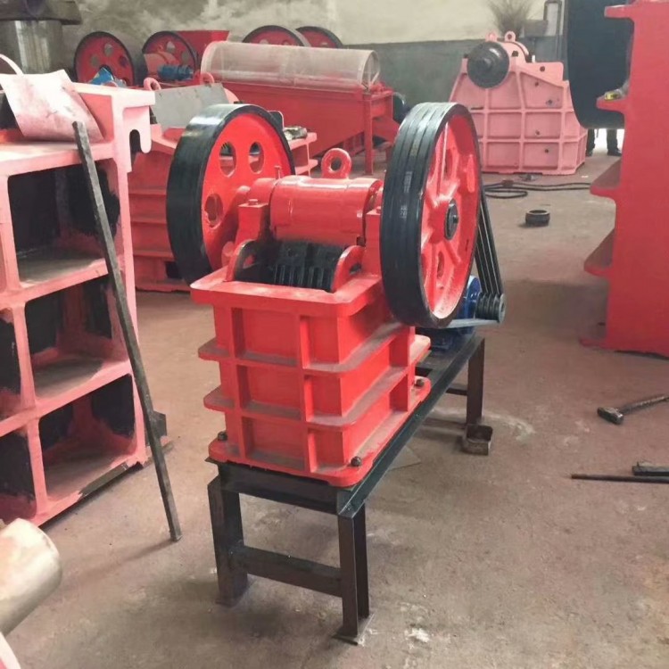 颚式破碎机河南郑州颚式破碎机厂家颚破机PE200x300