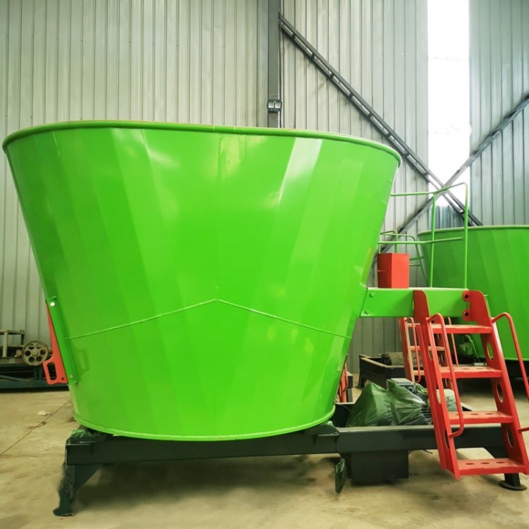 立式牛羊饲料搅拌机 tmr全日粮混料机