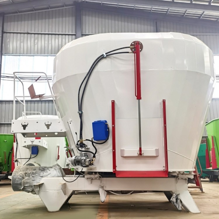 牛场饲料均匀混合机 TMR全日粮饲料搅拌机