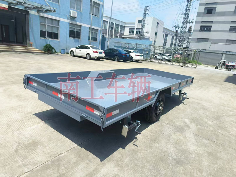 ATV拖车0.8吨轻型铁板实心护栏全挂车