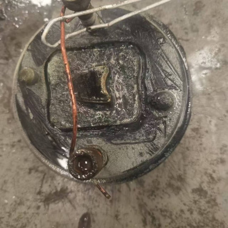 镁合金压铸模具清洗剂