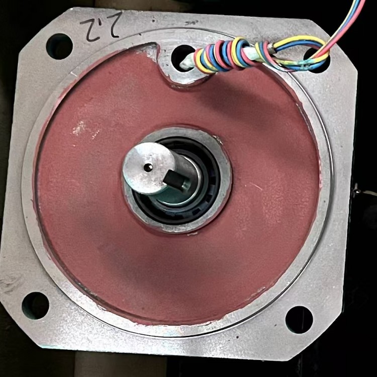 扬州纬沃2.2KW电动法兰闸阀电机型号YDF-WF321-4