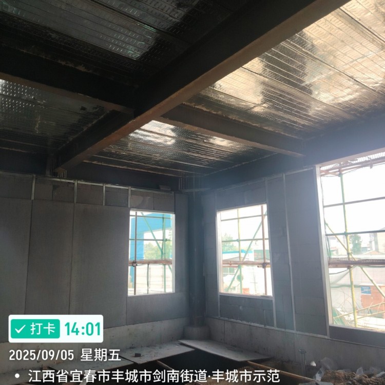 泡沫砼轻钢龙骨复合板厂家