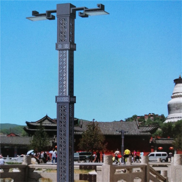 驻马店8米热镀锌风光互补GZH-PS-4G磐石照明灯厂家