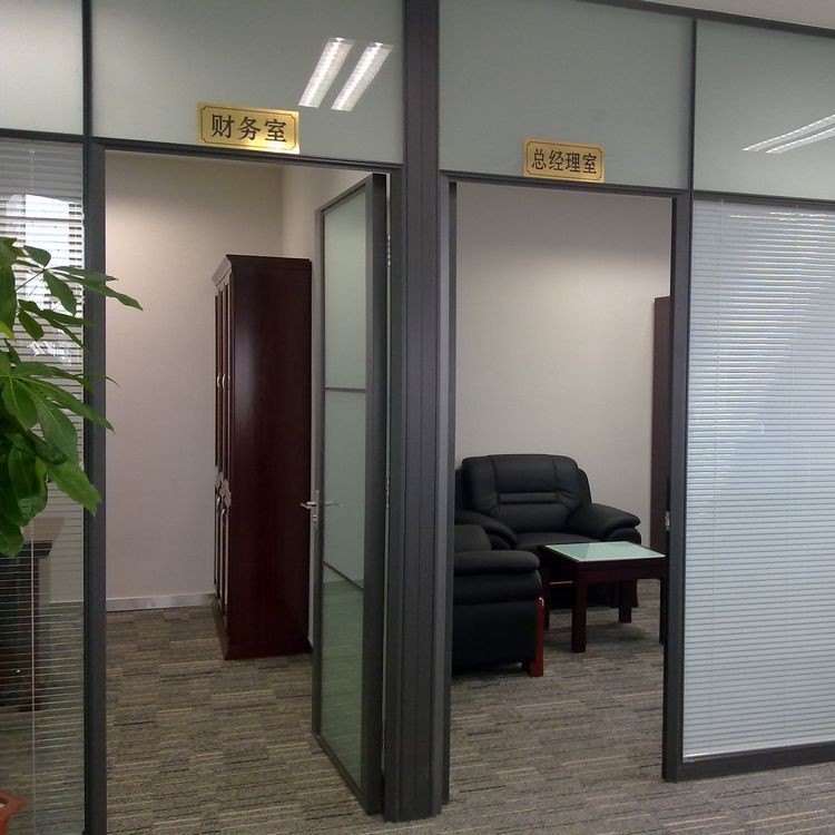 河东区安装磨砂玻璃隔断工期快
