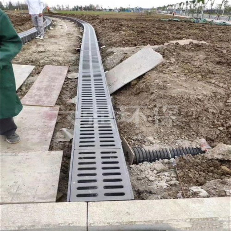 供应秦皇岛排水沟和排水渠单价河源u型渠排水沟价格