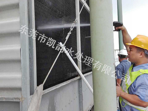 冷却水系统清洗中